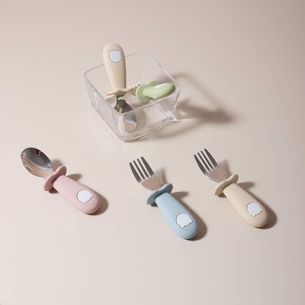 Baby Panda Shape Silicone Spoo - Baby Led Weaning Set 评论和价格